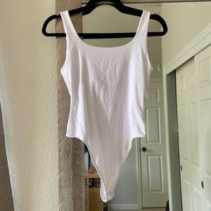 Good American bodysuit